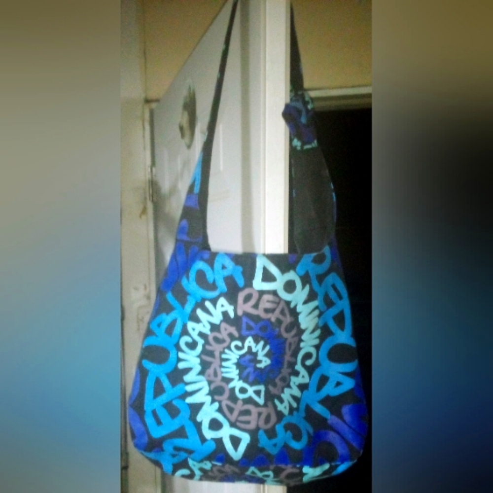 Robin Ruth Dominican Republic Shoulder Bag By Kaliko